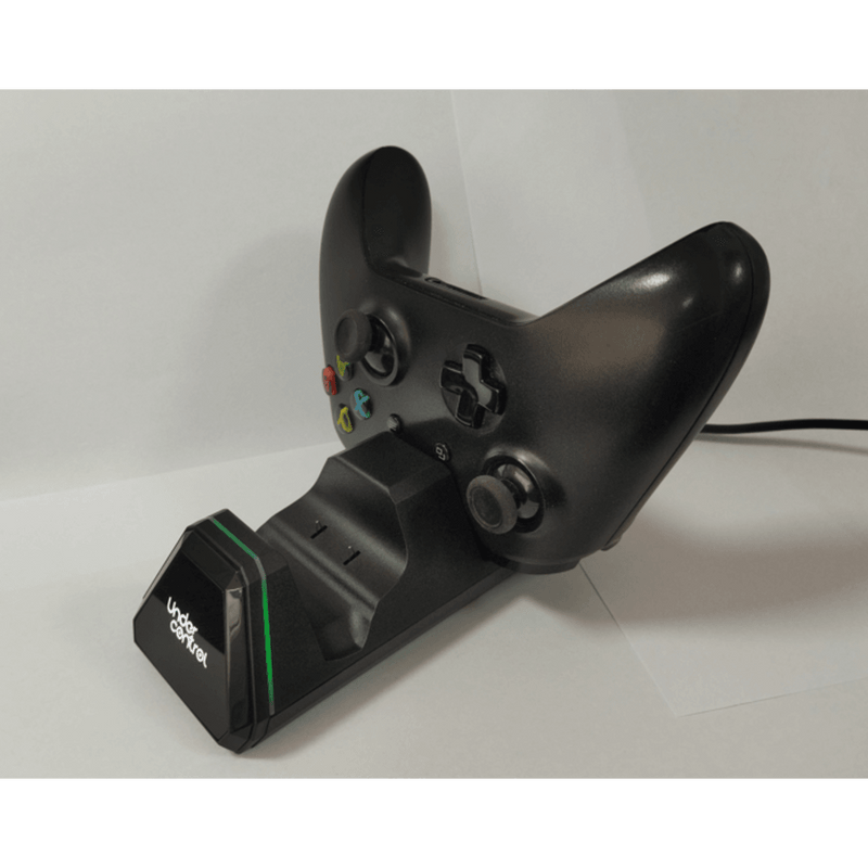 Under Control dubbele oplaadstation met 2 batterijen voor Xbox series X en Xbox one - GameBrands
